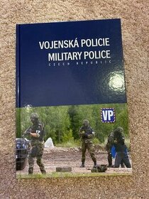 Kniha Vojenská policie ČR, NOVÁ - 1
