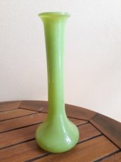skleněná váza nová zelenkavá