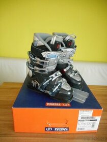 Lyžařské boty - lyžáky - TECNICA 37,5