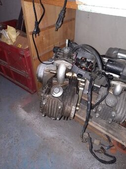 MOTORY DIRT BIKE 125CCM