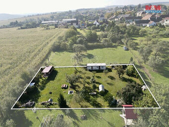 Prodej pozemku, 1596 m², Chrášťany