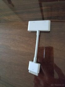 Apple 30 pin konektor do HDMI