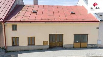 Prodej rodinného domu 200 m2 Komenského, Polná