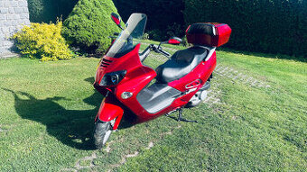 Skútr 125ccm