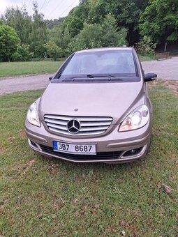 Mercedes benz B 180