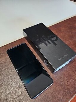 Samsung Galaxy Z Flip 4 5G 8GB/256 GB Černý- TOP STAV Z