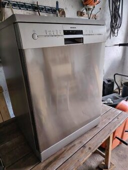 Myčka SIEMENS SN25M883U