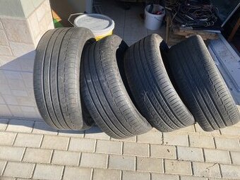 245/45R19 Continental