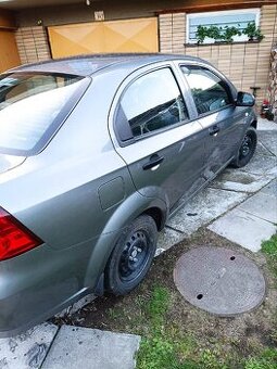 Chevrolet aveo - 1