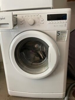Pračka Whirlpool