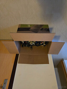 Audio / video kable - 1