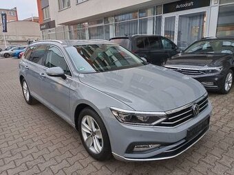 VW Passat B8 Variant 2.0TDI 110kW DSG - záruka Autodraft