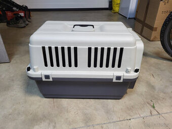 Přepravka pro psy, kočky a jiná zvířata