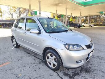 Mazda 2,1.3i,63kw, nová STK.