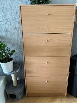 Výklopný botník jysk