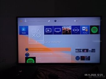 PlayStation 4 Pro + 2 ovladače, výborný stav