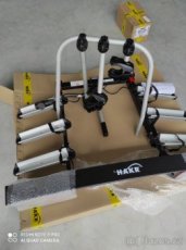 Nosič na tažné zařízení HAKR TRIP 3+1 kola Middle