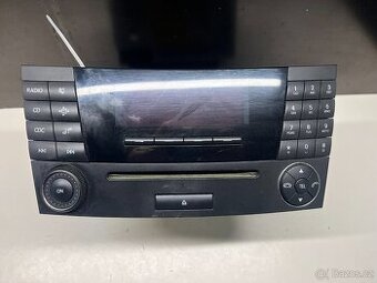 //Rádio Mercedes-Benz E W211 CD//