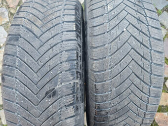 Prodám 2x zimní pneu 215/65/16