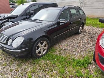 Mercedes-Benz E 350 4MATIC