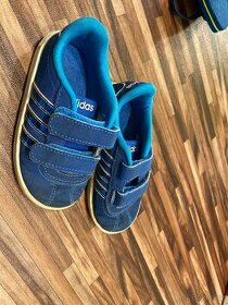 Tenisky adidas vel. 22