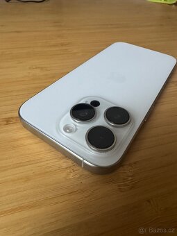 Prodám iPhone 16 Pro 128 GB, bílý titan