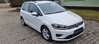 VW Golf VII Sportsvan 1.6TDi 81Kw mod.2015 velmi slušné