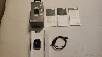 Garmin Venu Sq – krásný stav, kompletní balení