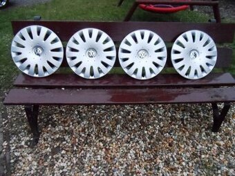 Prodám originál poklice 16 VW Zachovalé