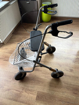 Chodítko pro seniory Trendmobil do 120kg  - NOVÉ