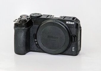 NIKON Z30 tělo