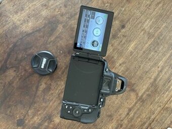 Nikon D5600 CMOS 24,2 MP digitální fotoaparát