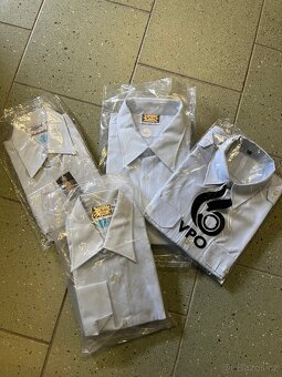 Staré hasičské oblečení a doplňky