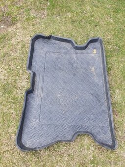 Koberec (vana) do kufru auta Škoda Felicia