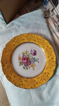 Karlovarský porcelán