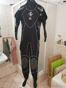 Suchý neoprénový oblek Scubapro