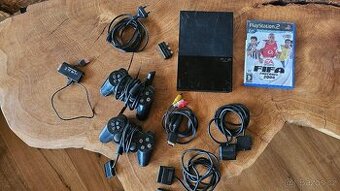 PlayStation 2 Slim - 1