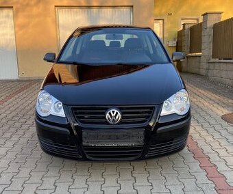 VW POLO 2006 - KLIMATIZACE, PARK. SENZORY