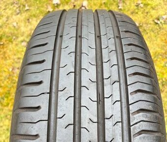 4x 215/65 R17 Continental letní 90%