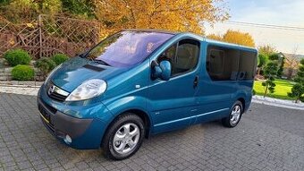 Opel Vivaro 2.0 benzín plyn