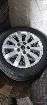 16" letni Toyota Corolla Auris 5x114,3 205/55 R16