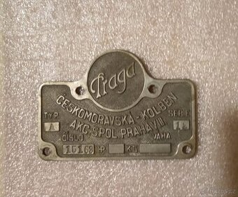 Výrobní štítek Praga