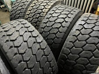 Pneu Pirelli 385-55-22.5 385/55r22.5 385 55 22.5