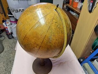Starožitný globus - 1