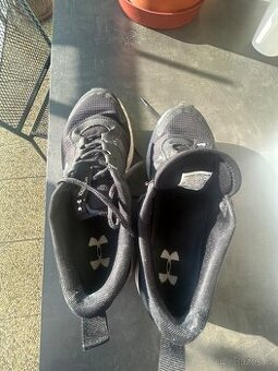 Sportovní boty Under Armour