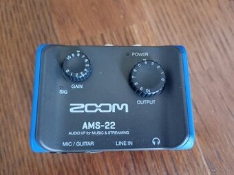 Zoom AMS-22