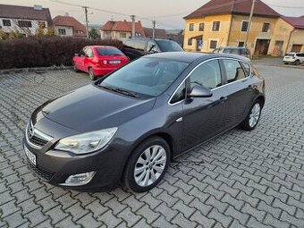 OPEL ASTRA J 1,4T 103 kW