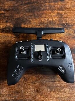TBS Tango II – RC ovladač pro FPV (Crossfire)