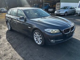 BMW F11 530D, r.2011, automat, pojízdné - 1