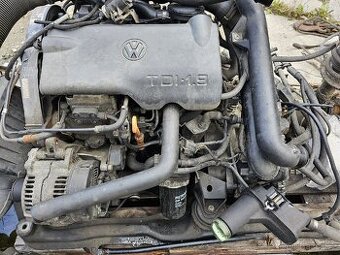 Motor 1.9tdi 66kw.